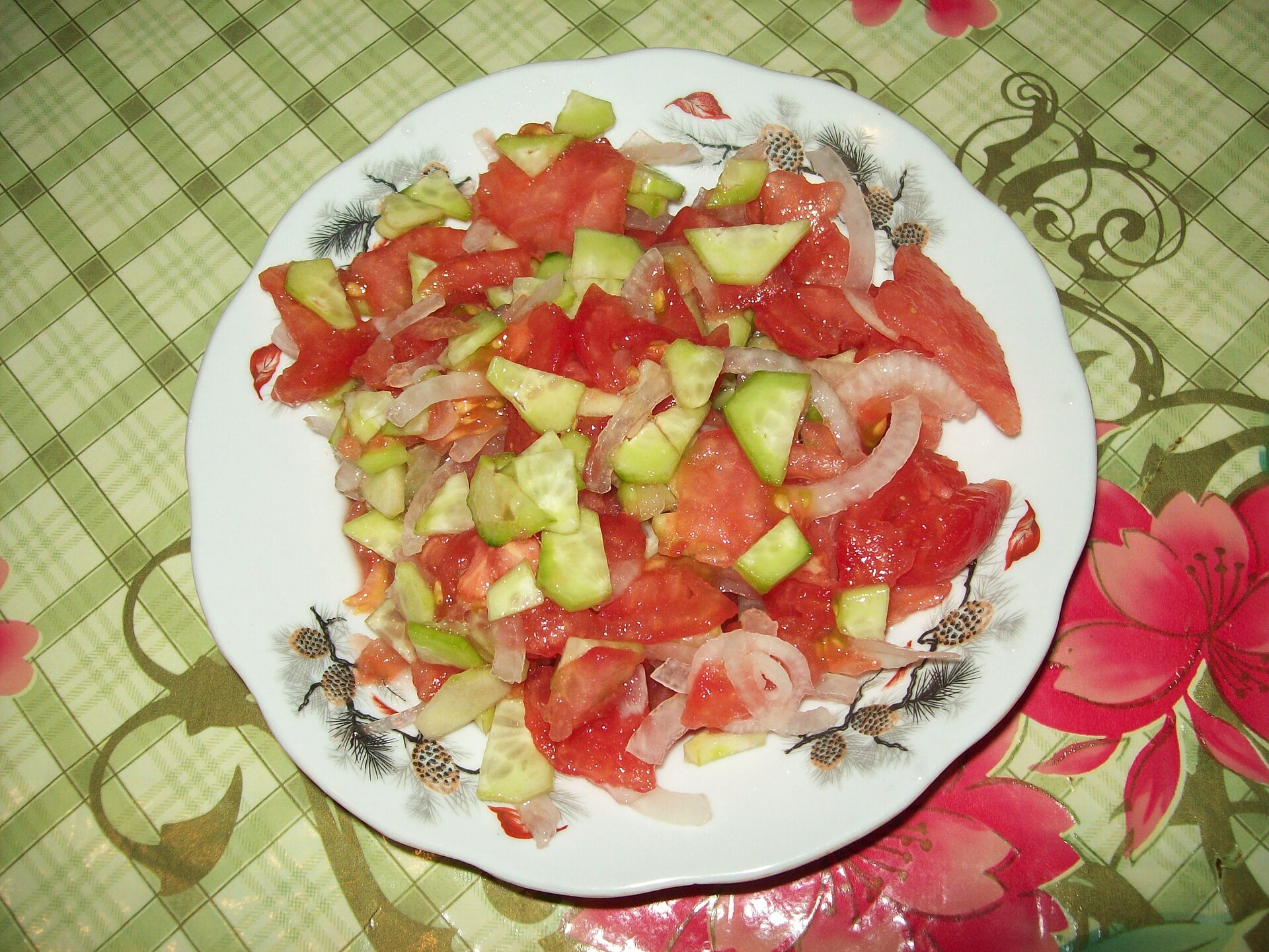 Achichuk — Tomato & Onion Salad