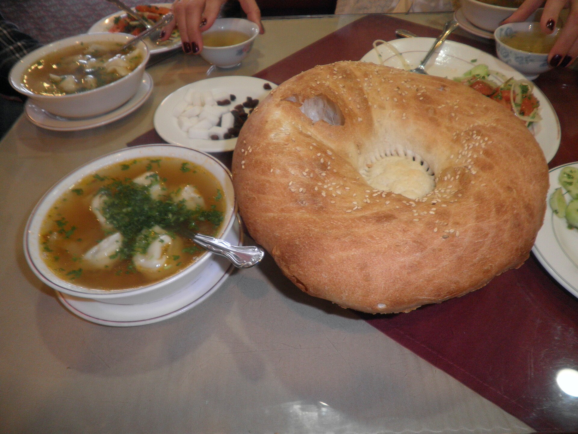 Inside Dastarkhan